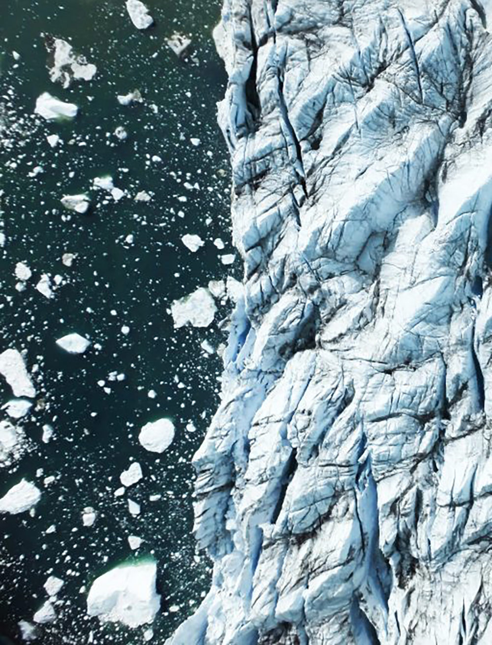 Picture of an iceberg